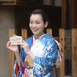 女優・川栄李奈、飯豊まりえらが鮮やかな晴れ着姿で撮影会に登場！