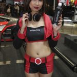 星野もえらコンパニオン達がKENWOODブースに登場！艶やかなセクシー衣装で「東京オートサロン2019」を彩る！