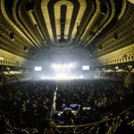 阿部真央、神戸ワールド記念ホールで全国ツアーを完走！夏の大阪城野外音楽堂ワンマンと秋の全国弾き語りツアー開催を発表！