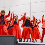 吉本坂46が初の握手会を開催！3,000人の観客を前にミニライブを開催！！