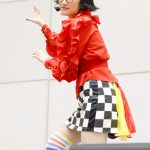吉本坂46が初の握手会を開催！3,000人の観客を前にミニライブを開催！！