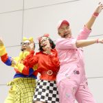吉本坂46が初の握手会を開催！3,000人の観客を前にミニライブを開催！！