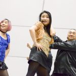 吉本坂46が初の握手会を開催！3,000人の観客を前にミニライブを開催！！