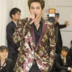 オースティン・マホーンがサプライズでサマンサ企画の結婚披露宴に登場！