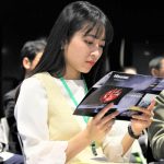 準ミス東大、準ミス成城の現役女子大生が、新製品テレビ発表会潜入！営業部長の好きなテレビは？