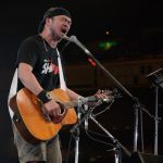 【ライブレポート】竹原ピストルがアコギ1本で届けるトーキョーギタージャンボリー激情のステージ！＜30th J-WAVE TOKYO GUITAR JAMBOREE＞