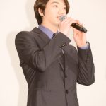 SUPERNOVA・ユナク、エア壁ドン披露に照れ「カッコつけて帰ろうと思ってたのに」！『L♡DK』舞台挨拶に登場！