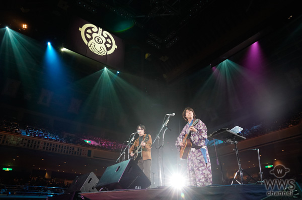 【ライブレポート】真心ブラザーズ、J-WAVE・トーキョーギタージャンボリーで名曲『サマーヌード』を熱唱！＜30th J-WAVE TOKYO GUITAR JAMBOREE＞