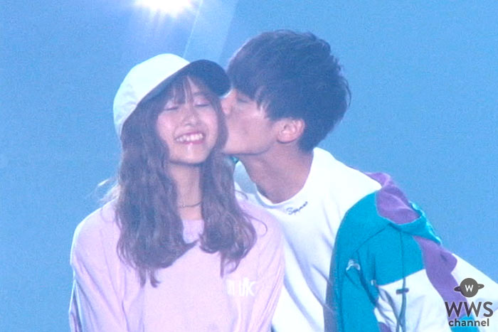 【動画】 れいたぴ（山田麗華）と北出大治郎が超十代でカップルでウォーキング！キスシーンで満員の場内から大歓声も！