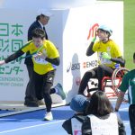 草彅剛、全力のスタートでパラ駅伝を走り出すも中盤で失速
