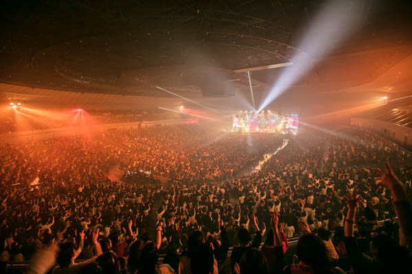 高橋 優、18箇所22公演に渡り、過去最大規模9万人を動員した全国ツアーを完遂！