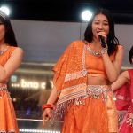 【動画】 アンジュルムがサンシャイン噴水広場で新曲『恋はアッチャアッチャ/夢見た 15年(フィフティーン)』披露！ キレキレダンスで満員のオーディエンスを魅了！
