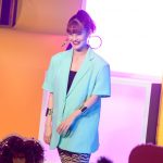 emma、アニマル柄がポイントのファッションでランウェイに登場！！