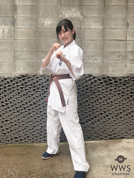 人気YouTuber「前島亜美」が瓦割り10枚に挑戦した動画が話題に…！