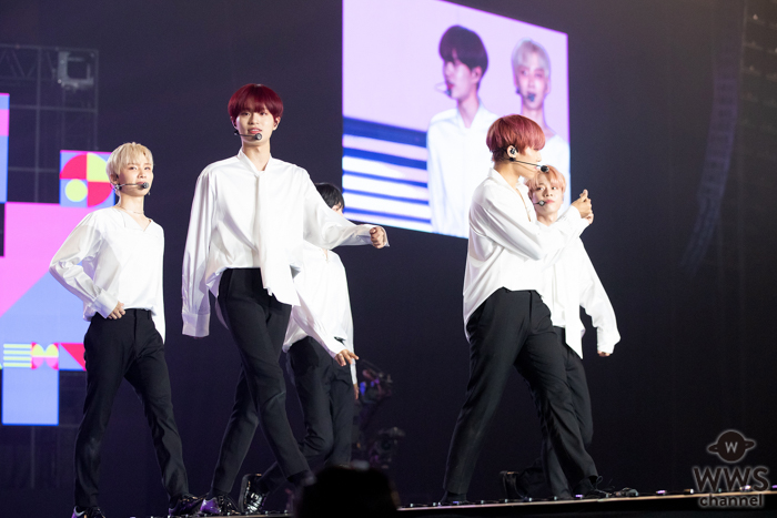 AB6IX（에이비식스）が「M COUNTDOWN」で自然体のパフォーマンス！＜KCON 2019 JAPAN＞