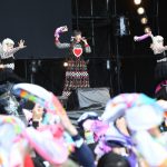 【ライブレポート】きゃりーぱみゅぱみゅが2日目のSKY STAGEに登場。この1年でリリースされた新曲メインのセトリで進行形の姿をアピール！＜JAPAN JAM 2019＞