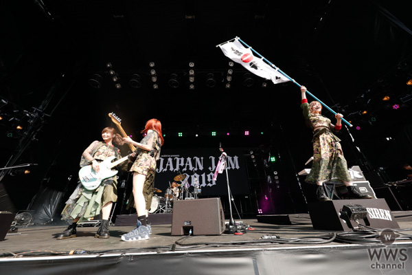 【ライブレポート】SILENT SIRENがLOTUS STAGEに登場！“かわいい"があふれるステージで魅せる！＜JAPAN JAM 2019＞