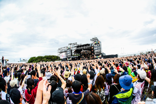 【写真特集】Official髭男dism（ヒゲダン）が「メトロック 2019」大阪公演でライブを開催！