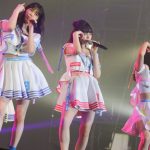 AKB48 チーム8がTSCに初出演！『フライングゲット』『言い訳Maybe』を熱唱！！＜東京ストリートコレクション＞