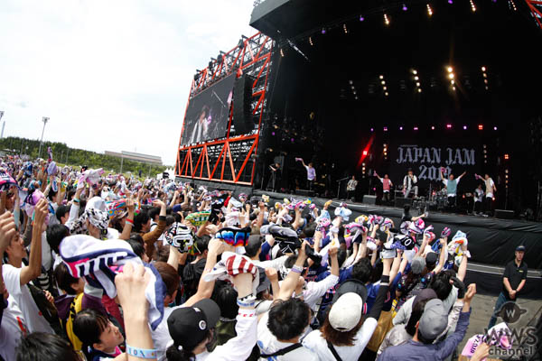 【ライブレポート】ナオト・インティライミ、晴天の下でお祭り騒ぎ！SUNSET STAGEに初登場！＜JAPAN JAM 2019＞