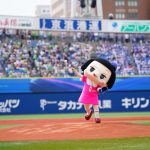 チコちゃんがセレモニアルピッチ（始球式）に登場！「マウンドに立てて嬉しかった」