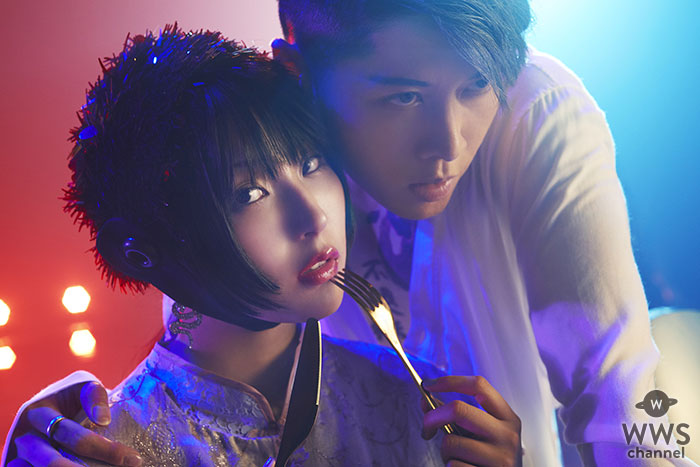 DAOKO × MIYAVIによる映画主題歌「千客万来」、蜷川実花 × クリエイティブディレクター箭内道彦によるコラボジャケット写真公開！