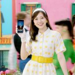 乃木坂46・白石麻衣がレトロファッションで可愛すぎるダンスを披露！