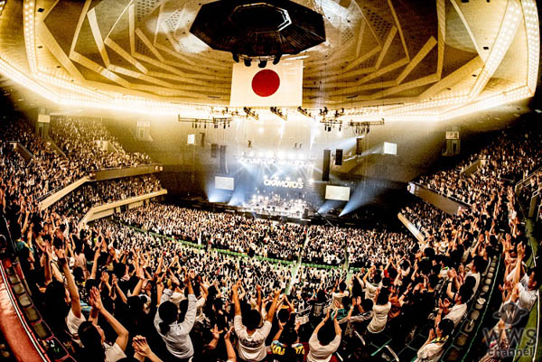 OKAMOTO’S、初の武道館ワンマン公演が大盛況のもとに終了！10周年イヤーを超満員の観客が祝福！