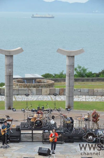 スターダスト☆レビューがデビュー、恒例の野外ライブツアー「楽園音楽祭」がスタート！