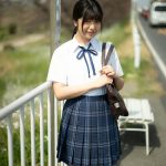吉田莉桜、ヤングキングブル8月号の表紙、巻頭グラビアに登場！