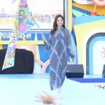 新木優子が最新ファッションでめざましライブ×TGCコラボランウェイに登場！