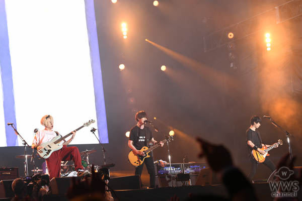 【ライブレポート】BUMP OF CHICKENが『天体観測』や『カルマ』含む15曲を披露！圧巻のステージを見せる！＜ROCK IN JAPAN FESTIVAL 2019＞