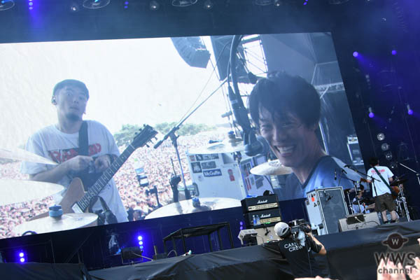 【ライブレポート】04 Limited Sazabys（フォーリミ）が2年連続のGRASS STAGEで怒涛の13曲を披露！ ＜ROCK IN JAPAN FESTIVAL 2019＞