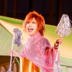 ゴールデンボンバーがヒット曲『女々しくて』で、花火打ち上げのカウントダウンを成功させる！＜2019 神宮外苑花火大会＞