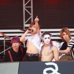 【ライブレポート】ゴールデンボンバー、タコ焼き屋にボイメンとコラボの大渋滞ステージング！＜a-nation 2019＞