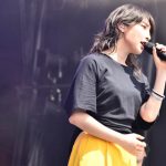 【ライブレポート】家入レオ、多彩なセットリストで観客を魅了！シンガーソングライターという枠だけにとどまらない可能性を見た＜ROCK IN JAPAN FESTIVAL 2019＞