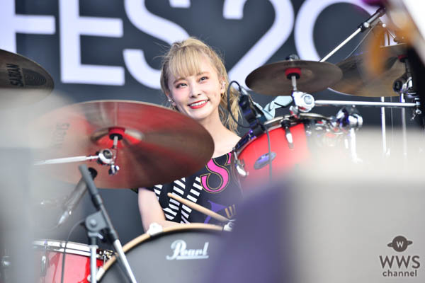 【ライブレポート】SCANDALがPARK STAGEで"神セトリ"全9曲を披露！〈ROCK IN JAPAN FESTIVAL 2019〉