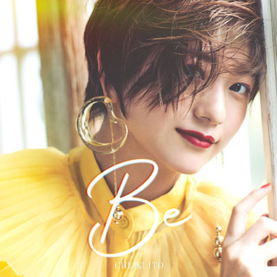 伊藤千晃、初のアルバム『Be』のジャケット写真をファンクラブツアー最終公演で解禁