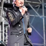 【ライブレポート】純烈が客席を歩き回り観客と笑顔で交流！氣志團万博2019のステージに登場！