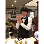 福士蒼汰が招き猫ポーズで「Heaven?」告知写真を公開！