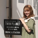 【写真特集】村重杏奈(HKT48)がツインプラネットに本契約で満面の笑顔で登場！