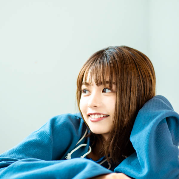 足立佳奈、新曲「Call me」「面影」2曲同時リリース日にFCイベント開催！来春全国10か所ワンマンツアー決定！