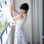 桃月なしこ、三姉妹連続グラビア公開！