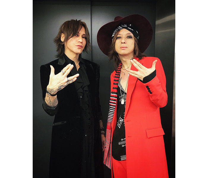 SUGIZO、清春のバースデーライブにシークレット参加！「うっとりな2ショット」「共演ありがとうございます」と歓喜の声