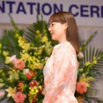 トリンドル玲奈「自分に似合うサングラスを見つけて楽しみたい」!サングラス部門(女性)で「第32回 日本 メガネ ベストドレッサー賞」受賞