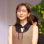 フリーアナウンサー田中みな実が「第32回 日本 メガネ ベスト ドレッサー賞」特別賞を受賞！「ファッションの一部としても楽しんでいます」