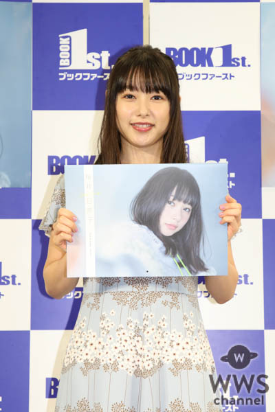 桜井日奈子、カレンダー発売会見でアクティブな一面を披露！「2020年はアクションに挑戦したい！ 右の回し蹴りが得意です!!」　