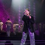 AI、20周年記念プレミアムライブで一流ミュージシャン達総勢23名と大迫力のパフォーマンス！