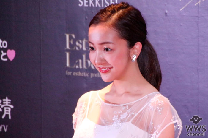 【動画】板野友美が微博主催アワードのレッドカーペットに登場！＜WEIBO Account Festival in Japan 2019＞