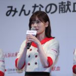 乃木坂46・齋藤飛鳥、堀未央奈、与田祐希らクリスマスツリーに願いを込める！
